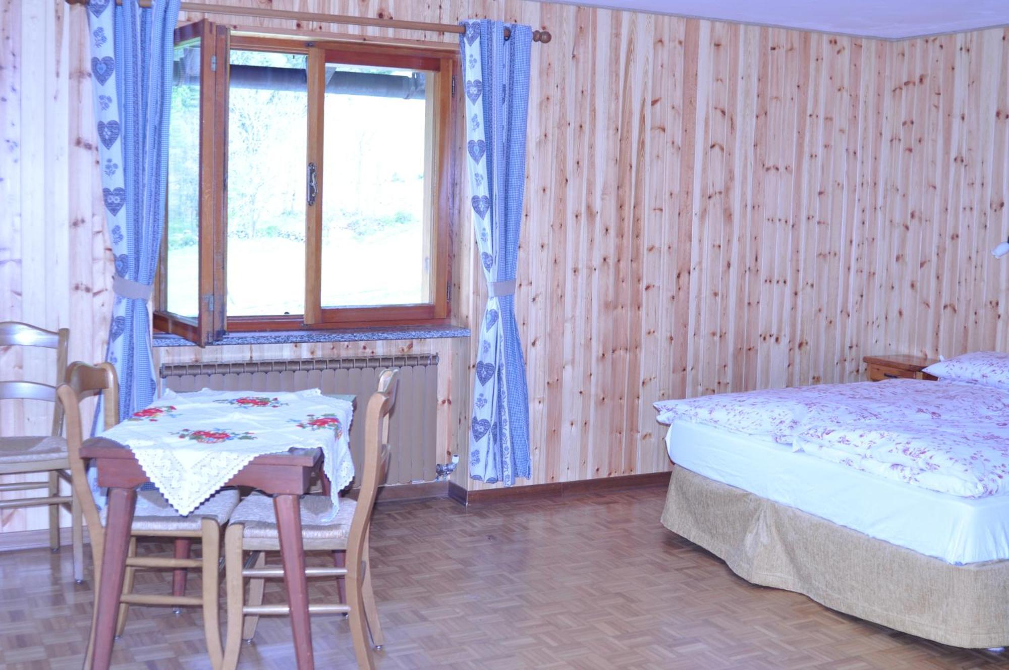 Hotel Flora Alpina Gressoney-Saint-Jean Szoba fotó