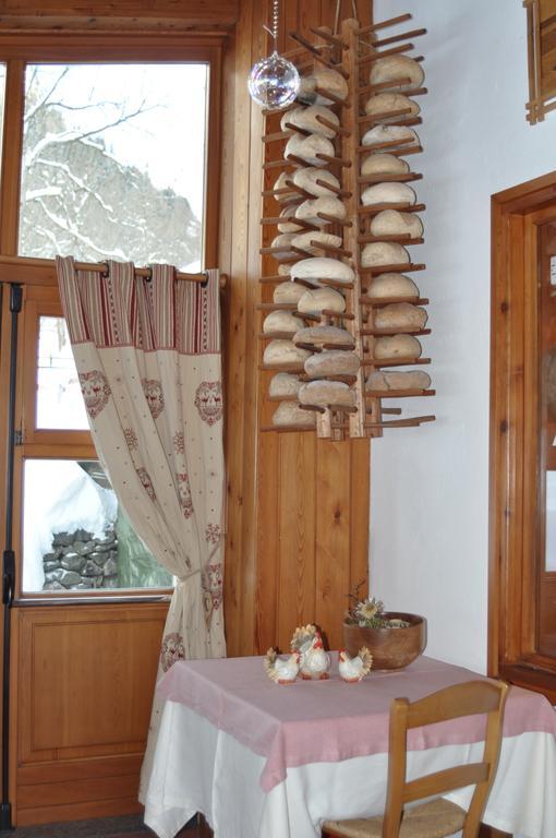 Hotel Flora Alpina Gressoney-Saint-Jean Kültér fotó